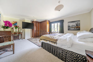 Photo 6- click for photo gallery